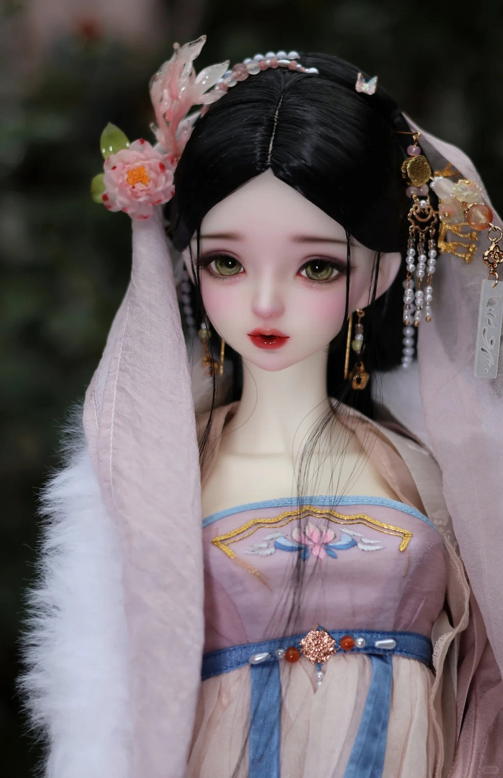 1/3 BJD female body 60cm resin ball jointed doll with finished makeup