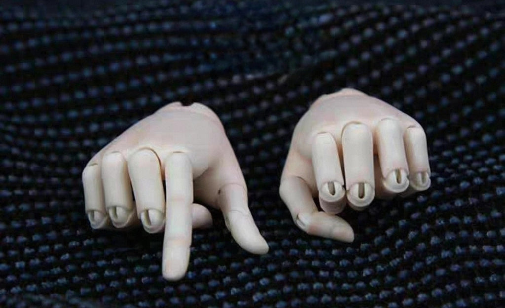 1/4 BJD DFH articulated hands with realistic fist pose and jointed fingers