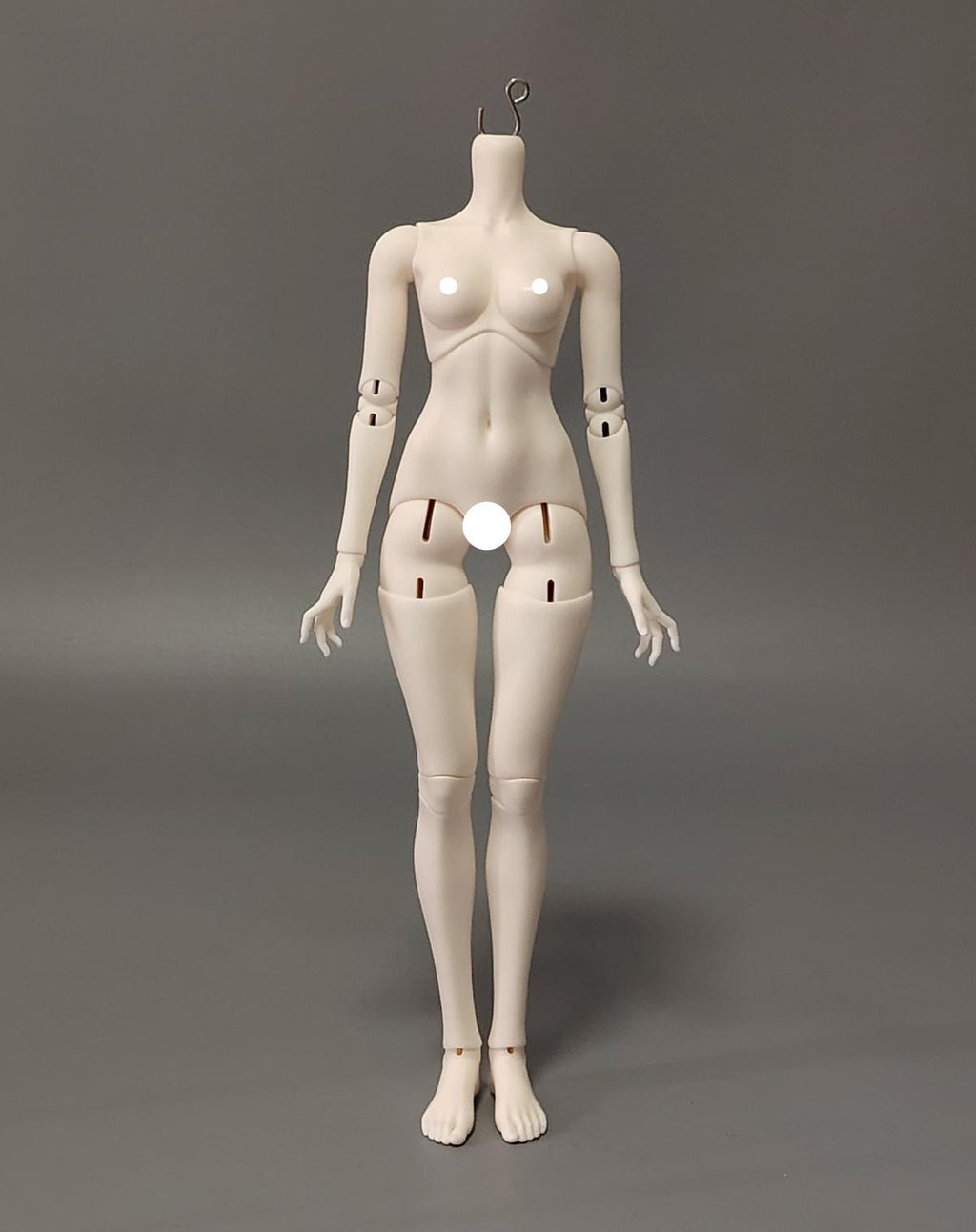 38cm BJD female resin body with articulated joints and realistic proportions