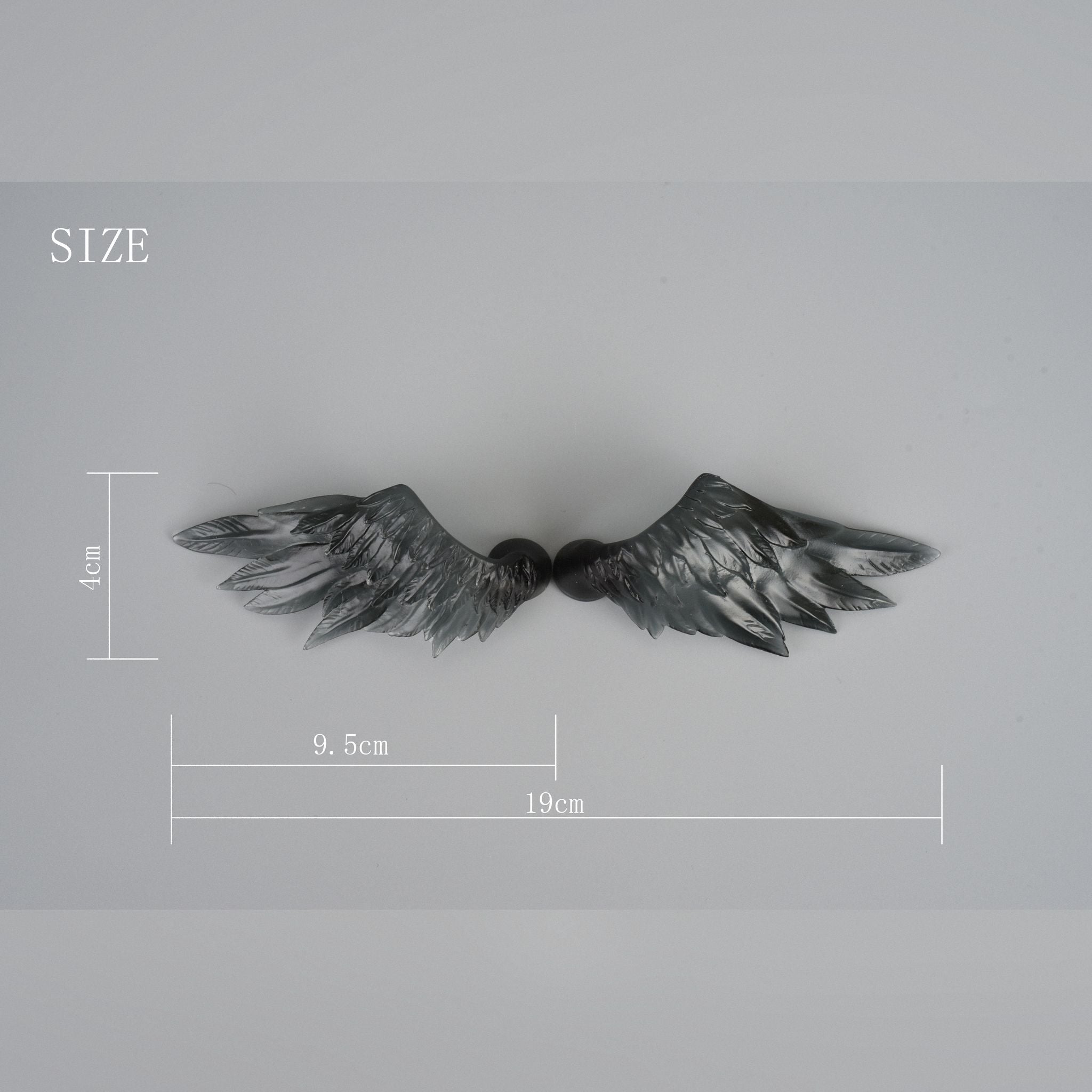 Black BJD doll wings accessory size reference, magnetic feather wings measuring 19 cm wide
