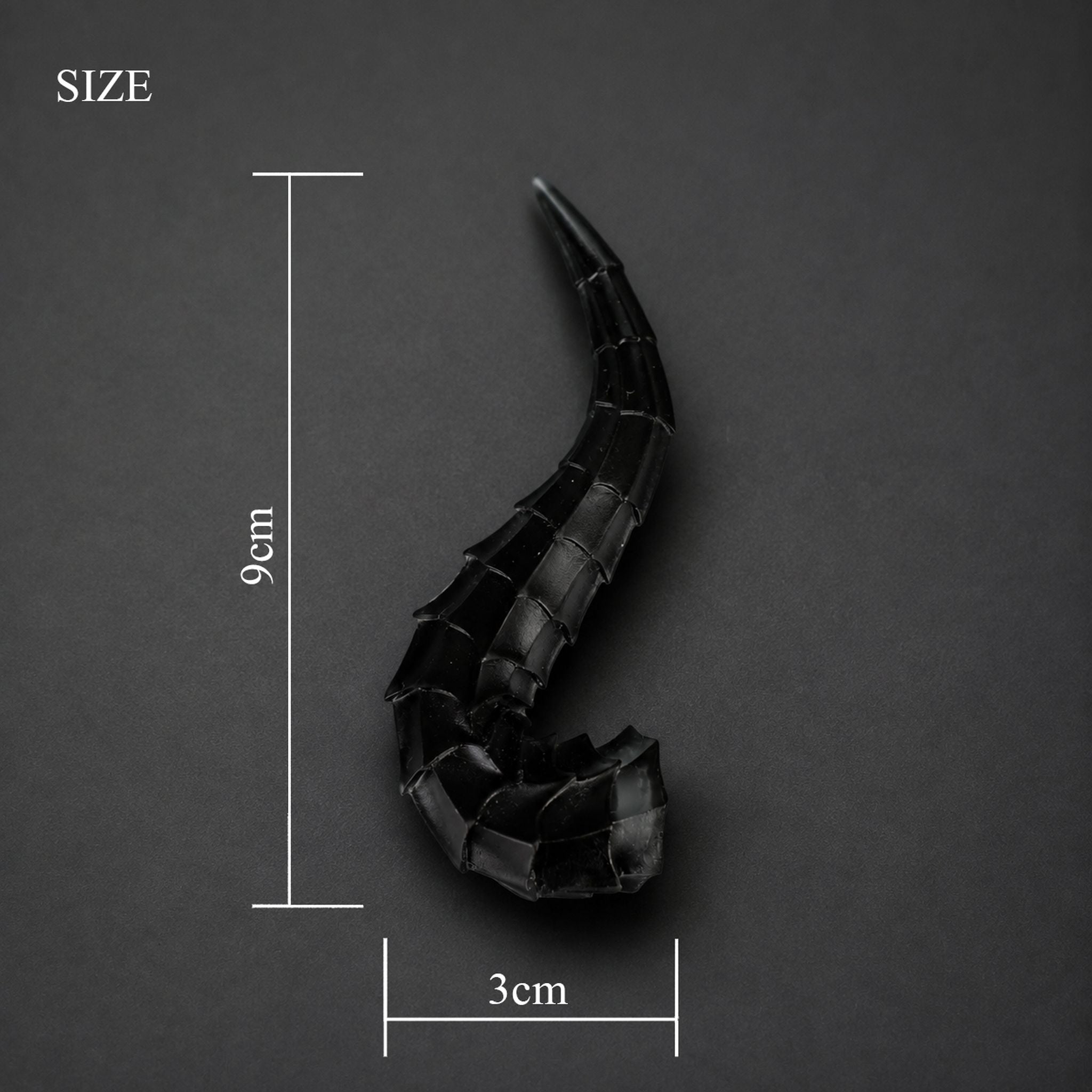 BJD doll dragon horns accessory size reference, black dragon horns dimensions display