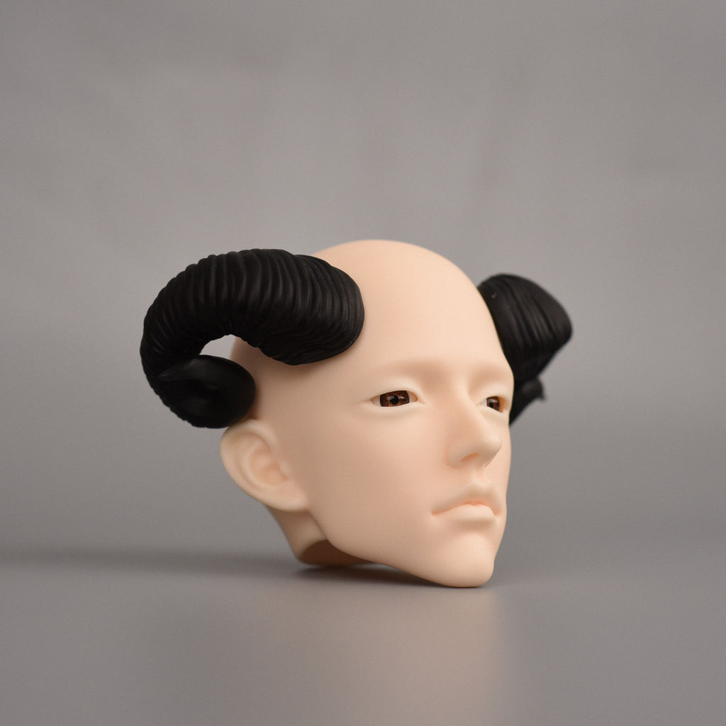 BJD doll ram horns accessory installed on doll head, black curved horn styling effect