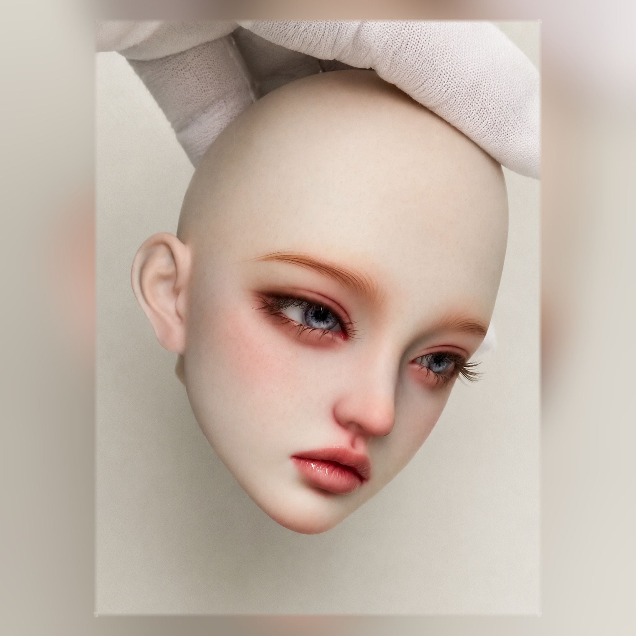 1/3 Scale BJD Head Sculpt Custom Face-up Side View Blank Resin Head with Blue Eyes