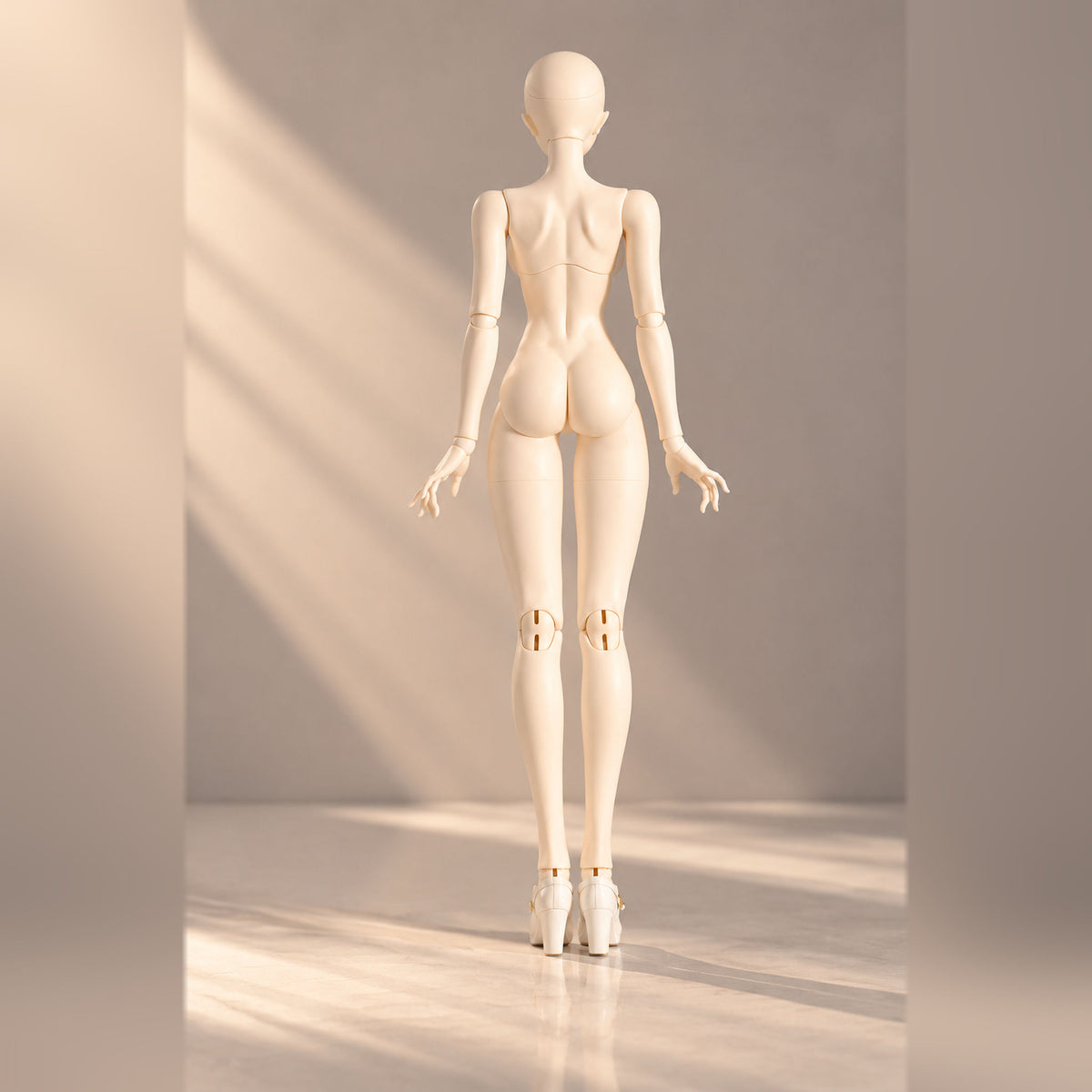 Back view of a female BJD body showing sculpted curves and joint structure