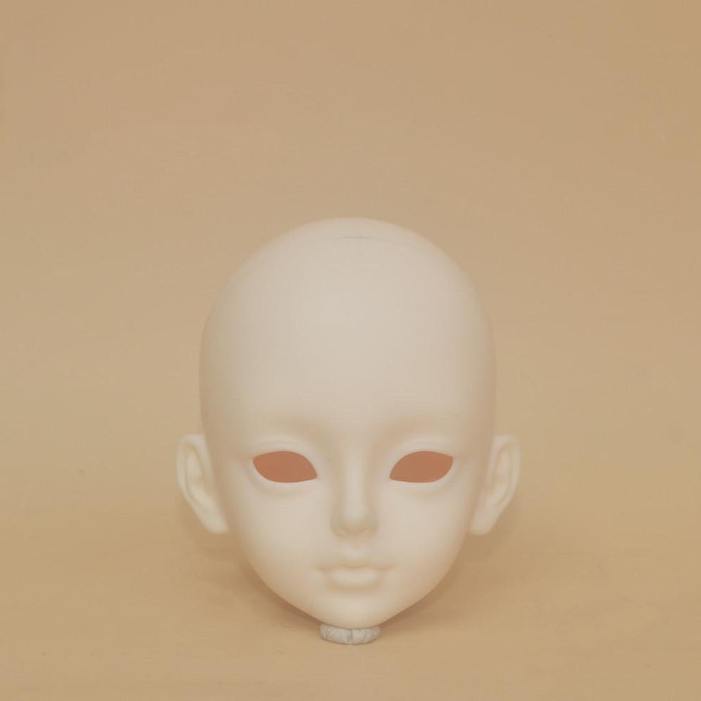 1/4 scale blank BJD head without face-up or eyes, front view