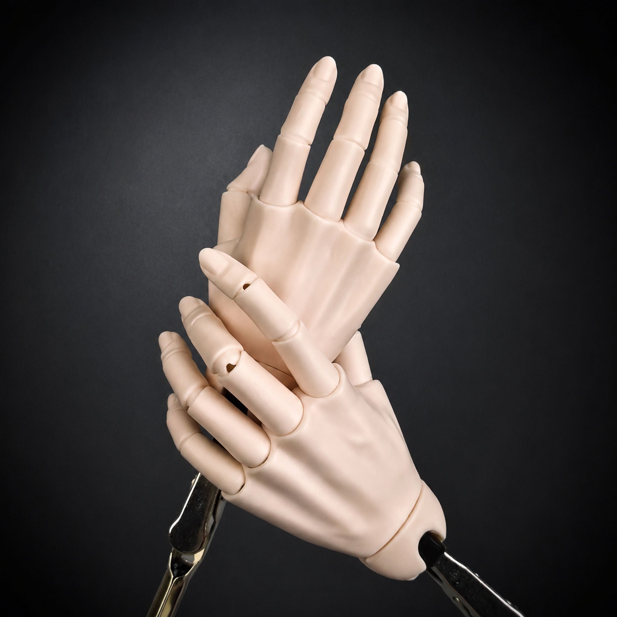 75cm BJD jointed hands with articulated resin fingers
