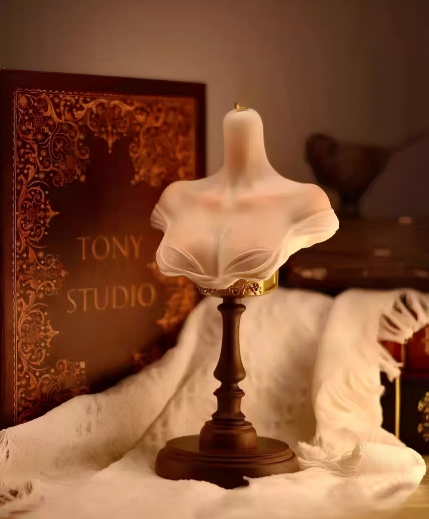 BJD doll head display stand with resin bust and wooden base