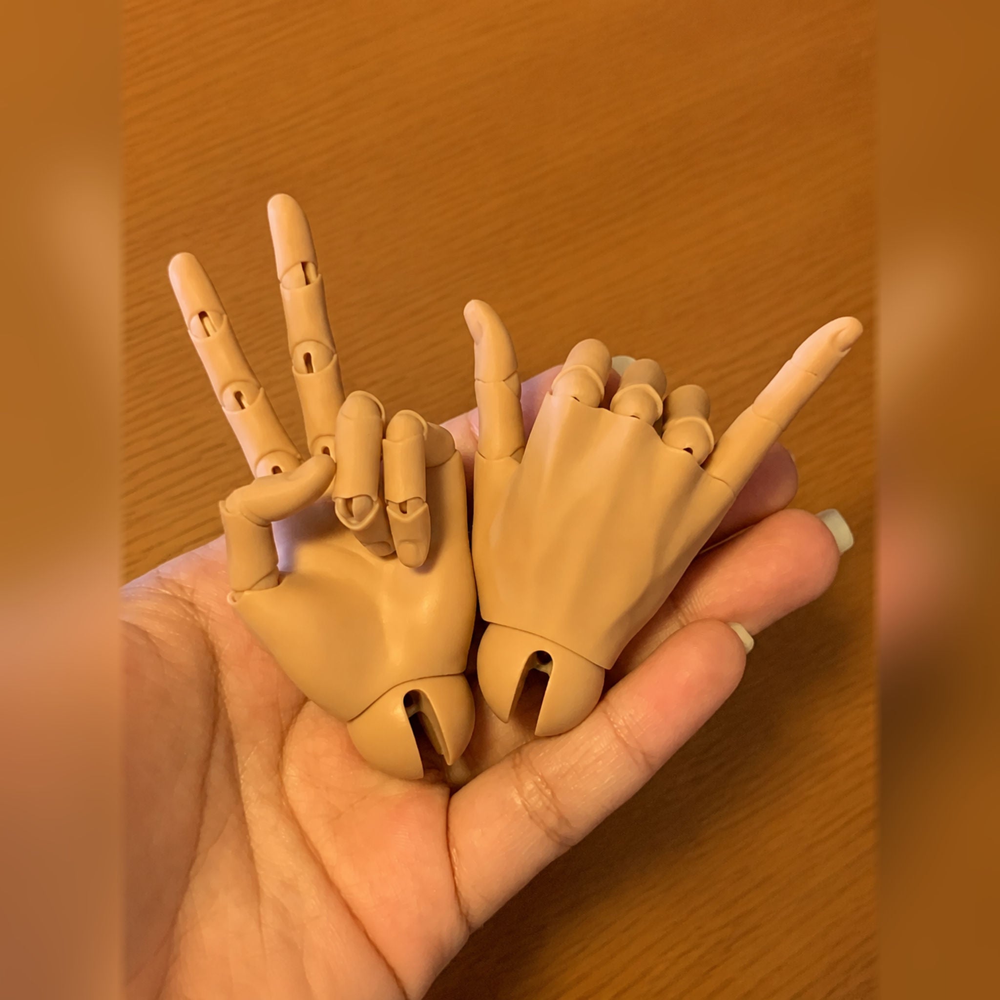 Pair of 75cm Large Male BJD jointed hands showing flexible articulated finger poses