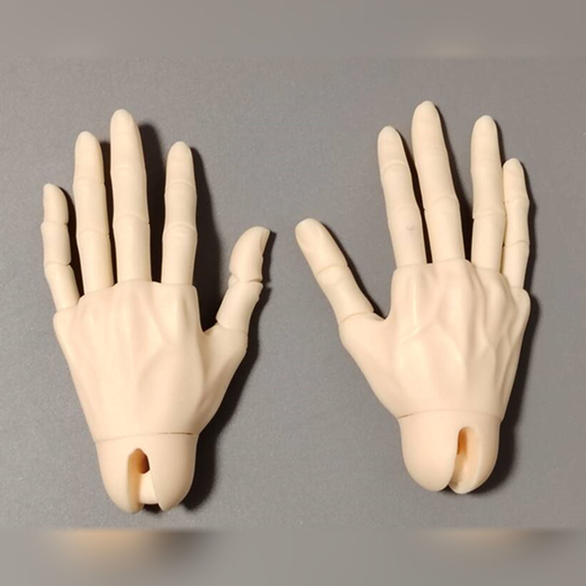 BJD jointed hands front and back view with realistic sculpted vein details