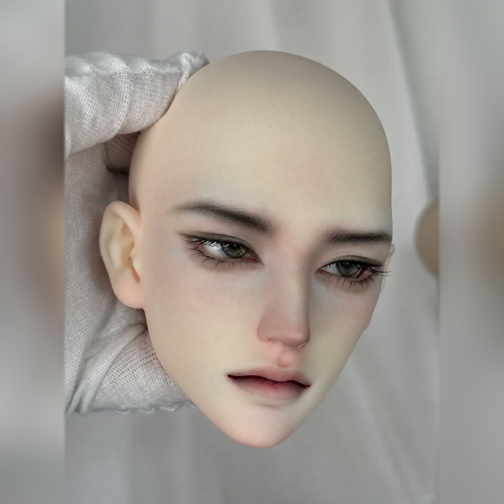 Large Male BJD Head Sculpt Lin Custom Face-up Close-up Side View